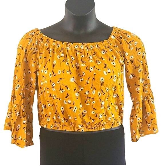 Excellent Condition Bleuh Ciel Juniors Floral Cutout Back Blouse Size Large - Picture 2 of 7
